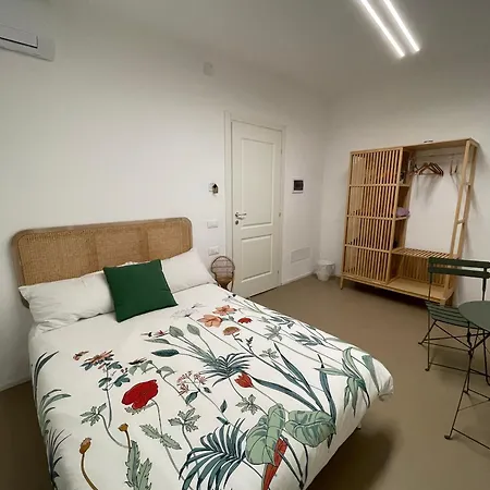 Diecivasi Couette-café